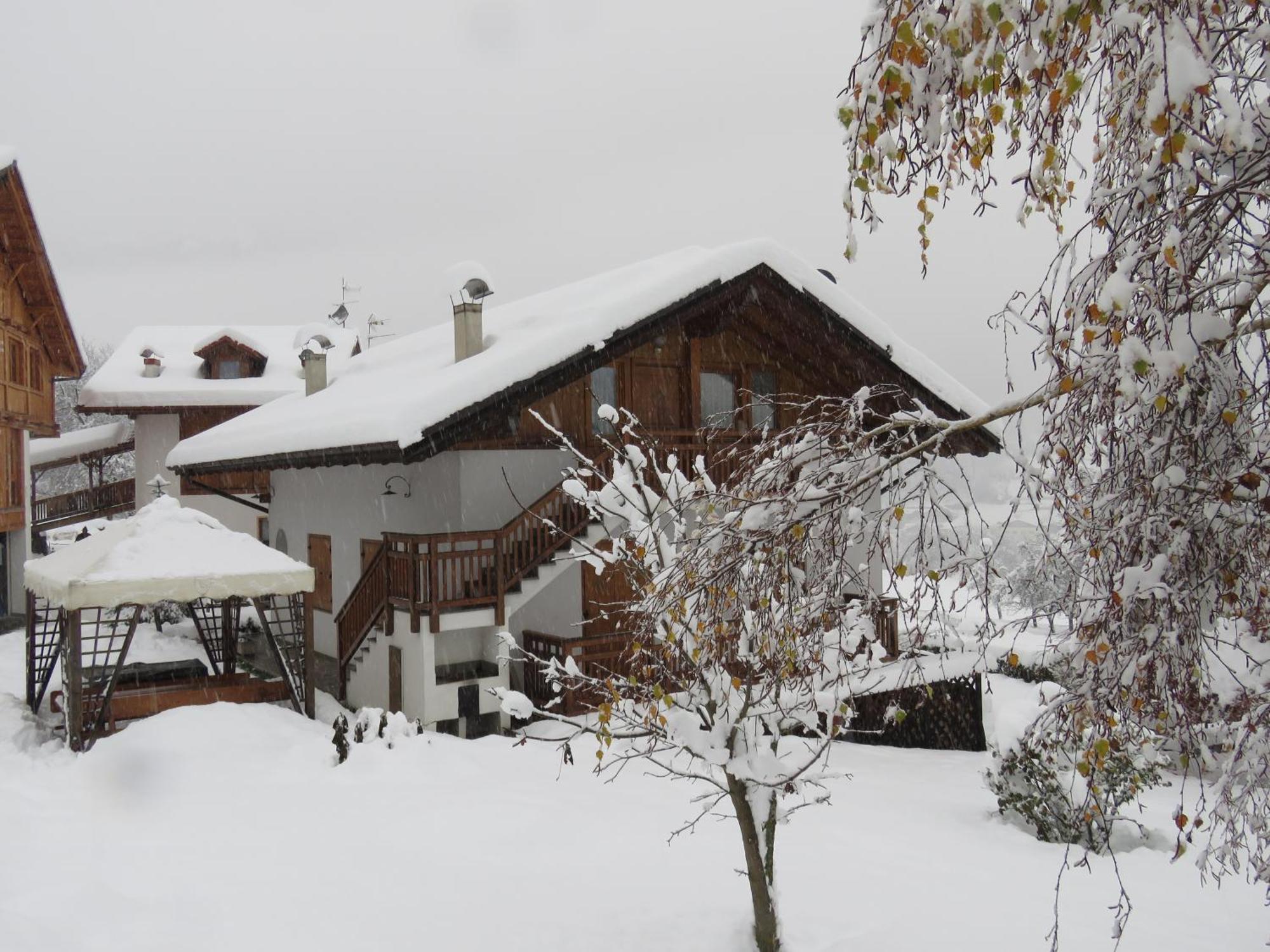 Villetta Val Di Sole Commezzadura Luaran gambar